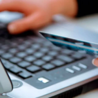 O seu banco nunca lhe pedirá informações por email (nenhuma entidade oficial)