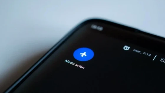 Modo avião: truques para economizar dinheiro e aproveitar ao máximo seu celular
