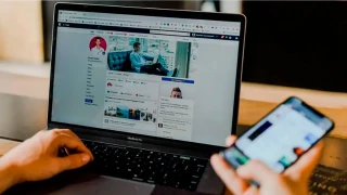 Como migrar um perfil do Facebook para uma página comercial ou página de fãs