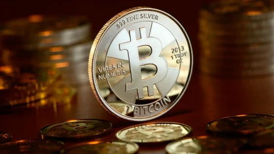 O Bitcoin continua subindo e já ultrapassou US$ 15.000