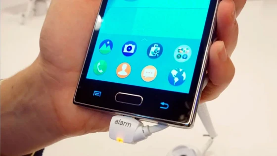 A Samsung apresentou o Galaxy Z, seu primeiro smartphone com sistema operacional próprio, o Tizen