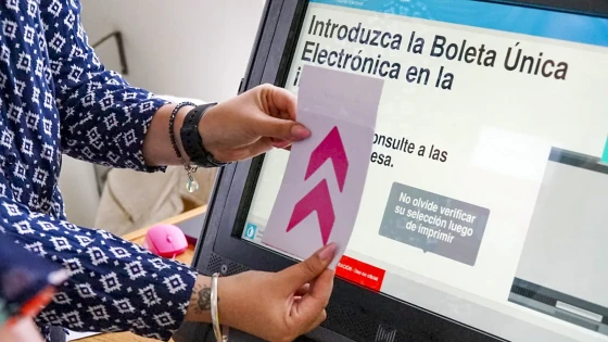 O que é votação eletrônica, quais são as suas vantagens e instruções sobre onde e como votar.